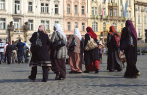 Muslim_women_Czech_Republic_CREDITOlga-Iutina_Shutterstocl