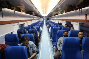 Uji Coba Direct Train Jakarta-Yogyakarta