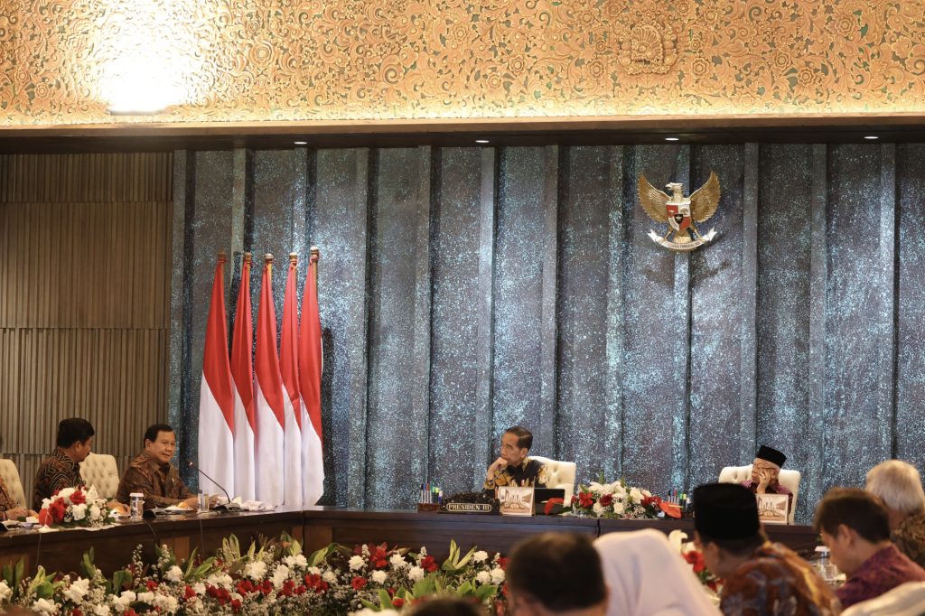 1726211321733_Sidang-Kabinet-Final-07-1024x682