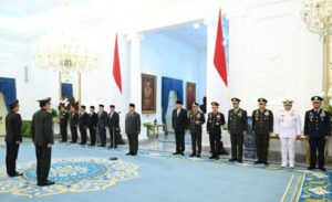 Prabowo Berikan Pangkat Istimewa pada Purnawirawan TNI dan Polri