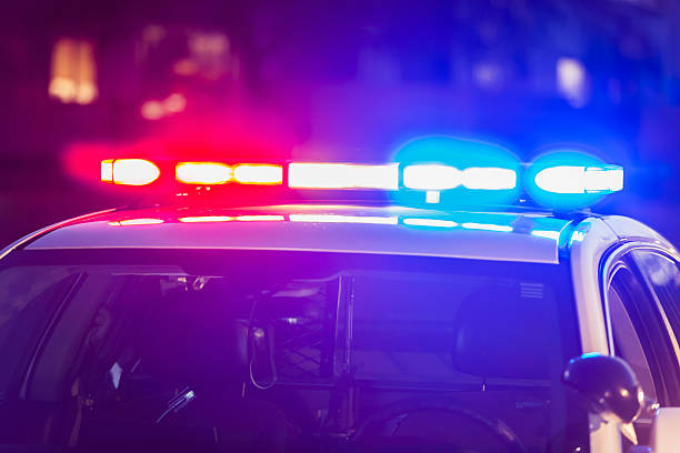 flashing-lights-on-top-of-police-patrol-car