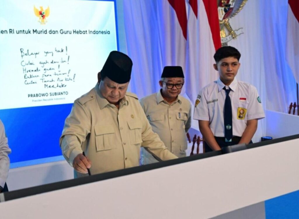 CREATOR: gd-jpeg v1.0 (using IJG JPEG v62), default quality?