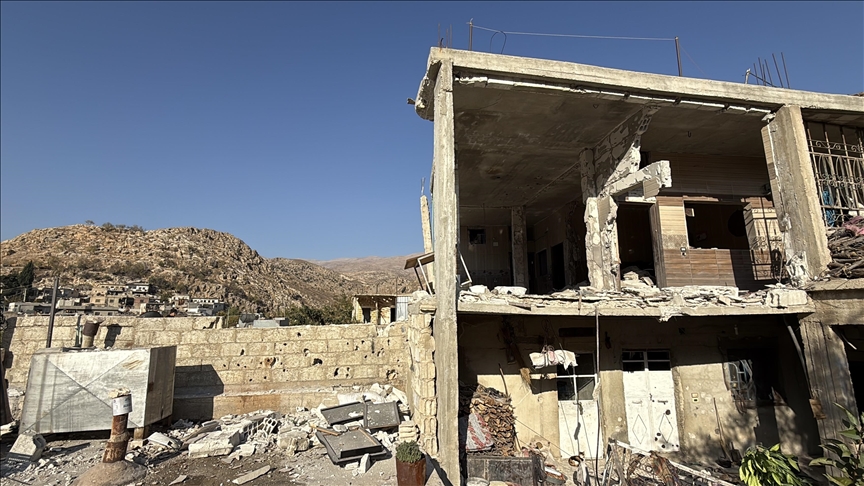 thumbs_b_c_670fbbeace5aefbbfc8814bdde817e93